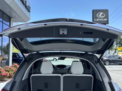 Used 2017 Acura MDX FWD w/ Technology Package image 12