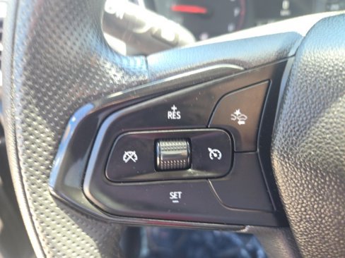 Used 2023 Chevrolet TrailBlazer LT w/ Convenience Package image 11