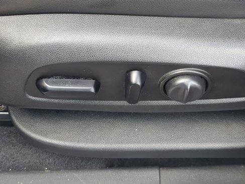 Used 2020 GMC Terrain SLT image 19