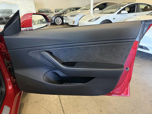 Used 2018 Tesla Model 3 Long Range image 35