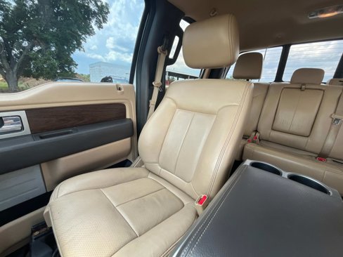 Used 2014 Ford F150 Lariat w/ Lariat Chrome Package image 25