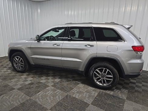Used 2021 Jeep Grand Cherokee Limited image 4