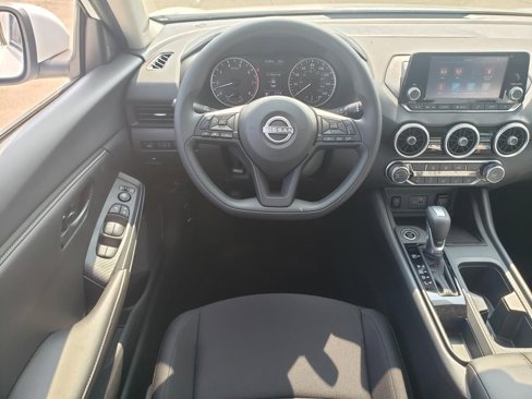 New 2025 Nissan Sentra S image 9