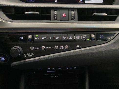 Used 2019 Lexus ES 350 image 26