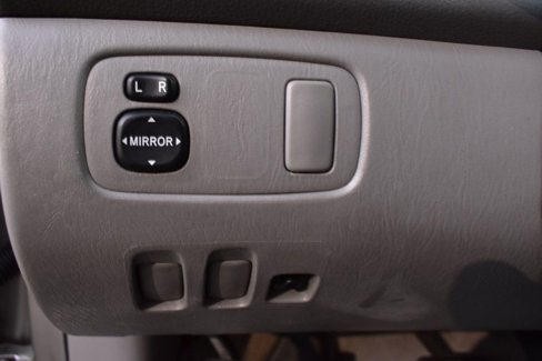 Used 2005 Toyota Sienna image 33