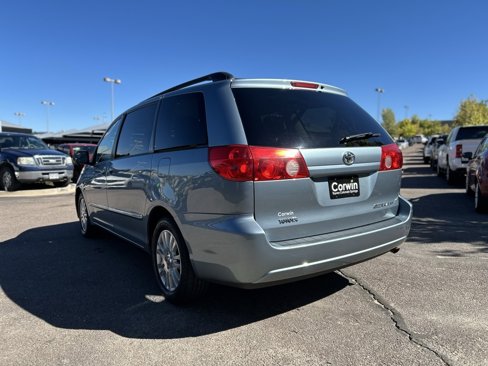 Used 2010 Toyota Sienna LE image 6