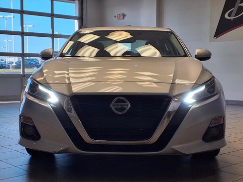 Used 2019 Nissan Altima 2.5 SV image 6