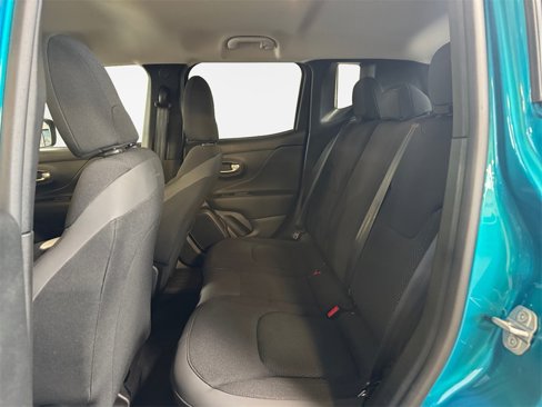 Used 2020 Jeep Renegade Altitude image 24