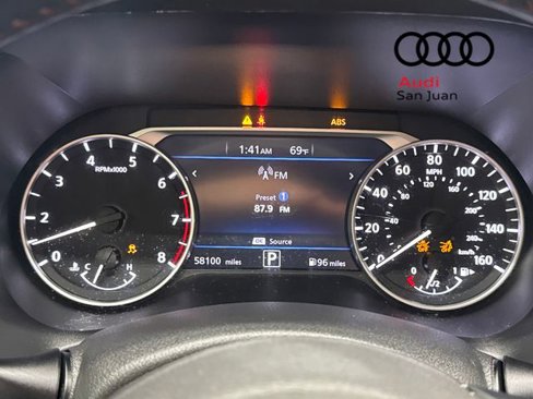 Used 2021 Nissan Sentra SR image 2