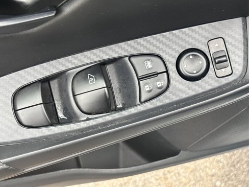 Certified 2025 Nissan Sentra S image 29