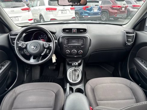 Used 2017 Kia Soul w/ Convenience Package image 14