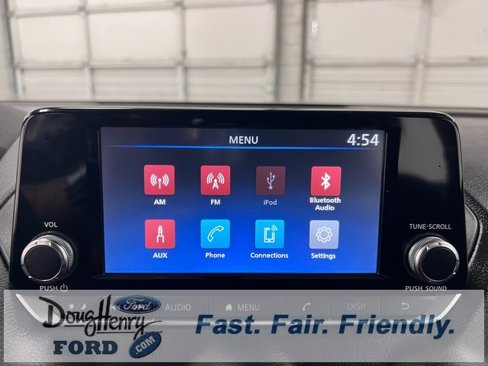 Used 2024 Nissan Sentra S image 40