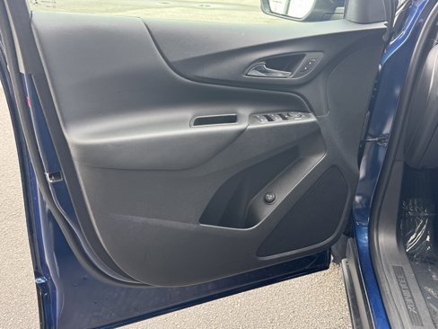 Used 2022 Chevrolet Equinox LT image 49