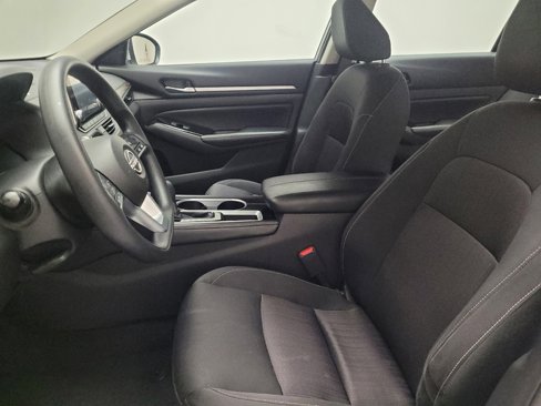 Used 2023 Nissan Altima 2.5 SV image 17