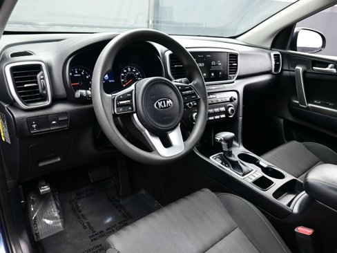 Used 2022 Kia Sportage LX image 12