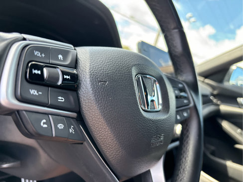 Used 2022 Honda Accord Sport image 11