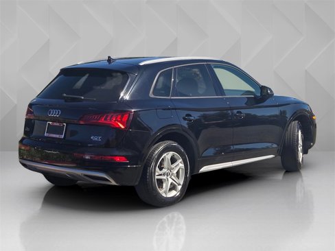 Used 2018 Audi Q5 2.0T Premium w/ Convenience Package image 4