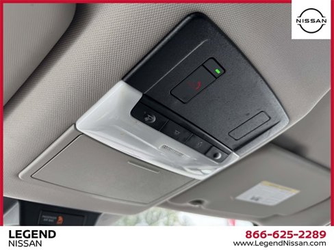 Certified 2022 Nissan Rogue SV image 33