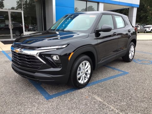 New 2026 Chevrolet TrailBlazer LS image 2