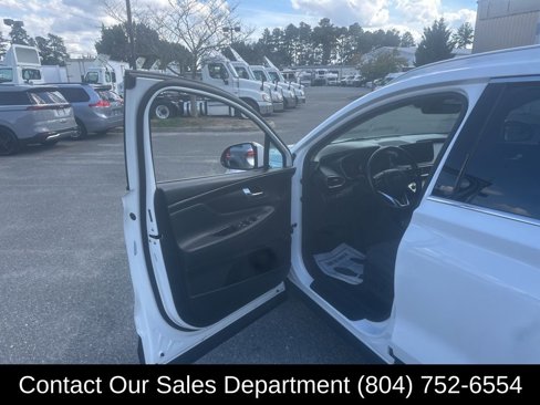 Used 2023 Hyundai Santa Fe SEL image 11