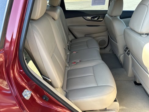 Used 2014 Nissan Rogue SL image 15
