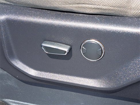 Used 2015 Ford F150 XLT w/ Equipment Group 301A Mid image 9