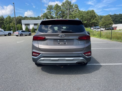 Used 2020 Hyundai Santa Fe SEL w/ Convenience Package image 6