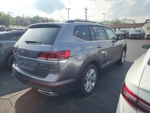 Used 2021 Volkswagen Atlas SE image 3