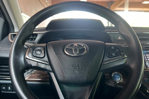 Used 2015 Toyota Avalon Limited image 22