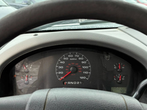 Used 2007 Ford F150 XLT image 10