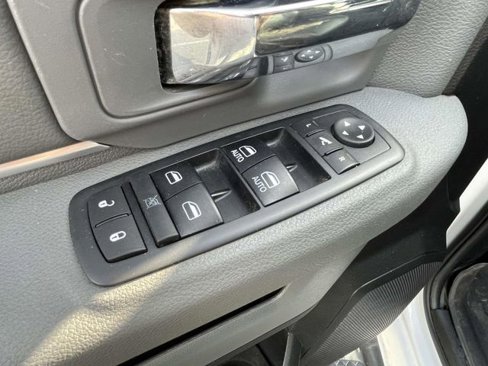 Used 2017 RAM 1500 Big Horn image 15