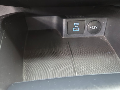 Used 2022 Ford Escape SE w/ Convenience Package image 28