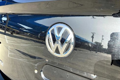 Used 2019 Volkswagen Jetta S w/ Driver Assistance Package image 30