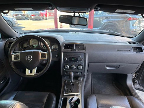 Used 2013 Dodge Challenger SXT Plus image 9