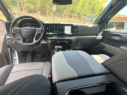 Certified 2024 Chevrolet Silverado 1500 ZR2 w/ Dark Appearance Package image 20