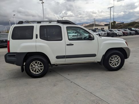 Used 2014 Nissan Xterra S image 6