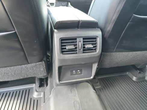 Used 2021 Nissan Rogue SV w/ Premium Package image 25