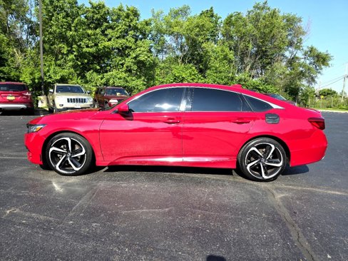 Used 2018 Honda Accord Sport image 4