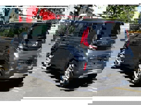 Used 2024 Kia Soul LX w/ Option Group 015 image 12