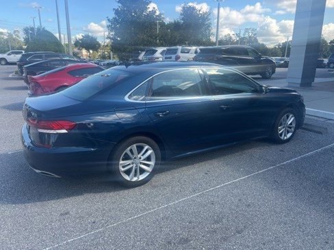 Used 2020 Volkswagen Passat 2.0T SE image 6