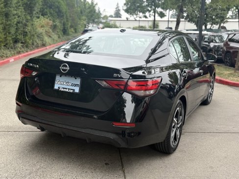 Used 2024 Nissan Sentra SV image 11