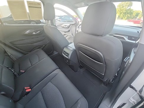 Certified 2024 GMC Terrain SLE image 19