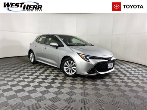 Certified 2023 Toyota Corolla SE image 1