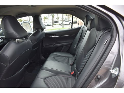Used 2023 Toyota Camry SE image 8