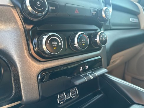 Used 2020 RAM 1500 Lone Star image 26