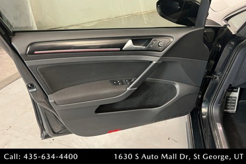 Used 2017 Volkswagen GTI S image 16