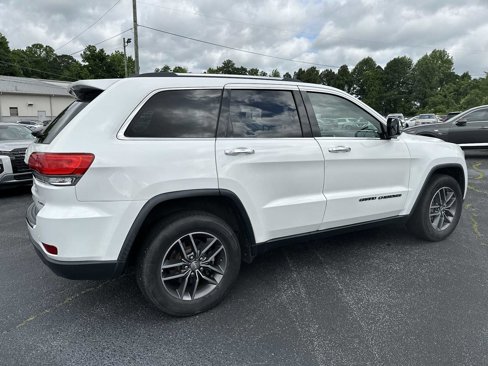 Used 2017 Jeep Grand Cherokee Limited image 5
