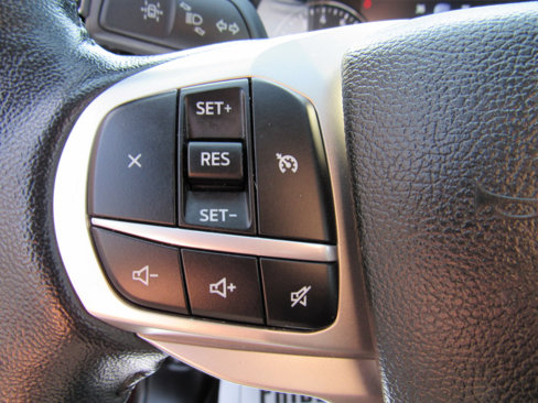 Used 2022 Ford Explorer XLT w/ Equipment Group 202A image 13