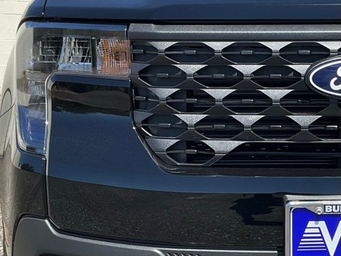 New 2025 Ford Maverick XL image 74
