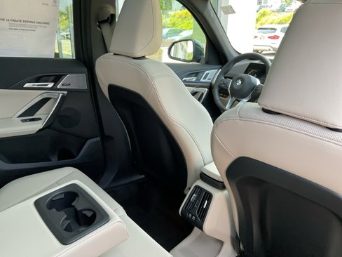 New 2025 BMW X1 xDrive28i w/ Technology Package image 29